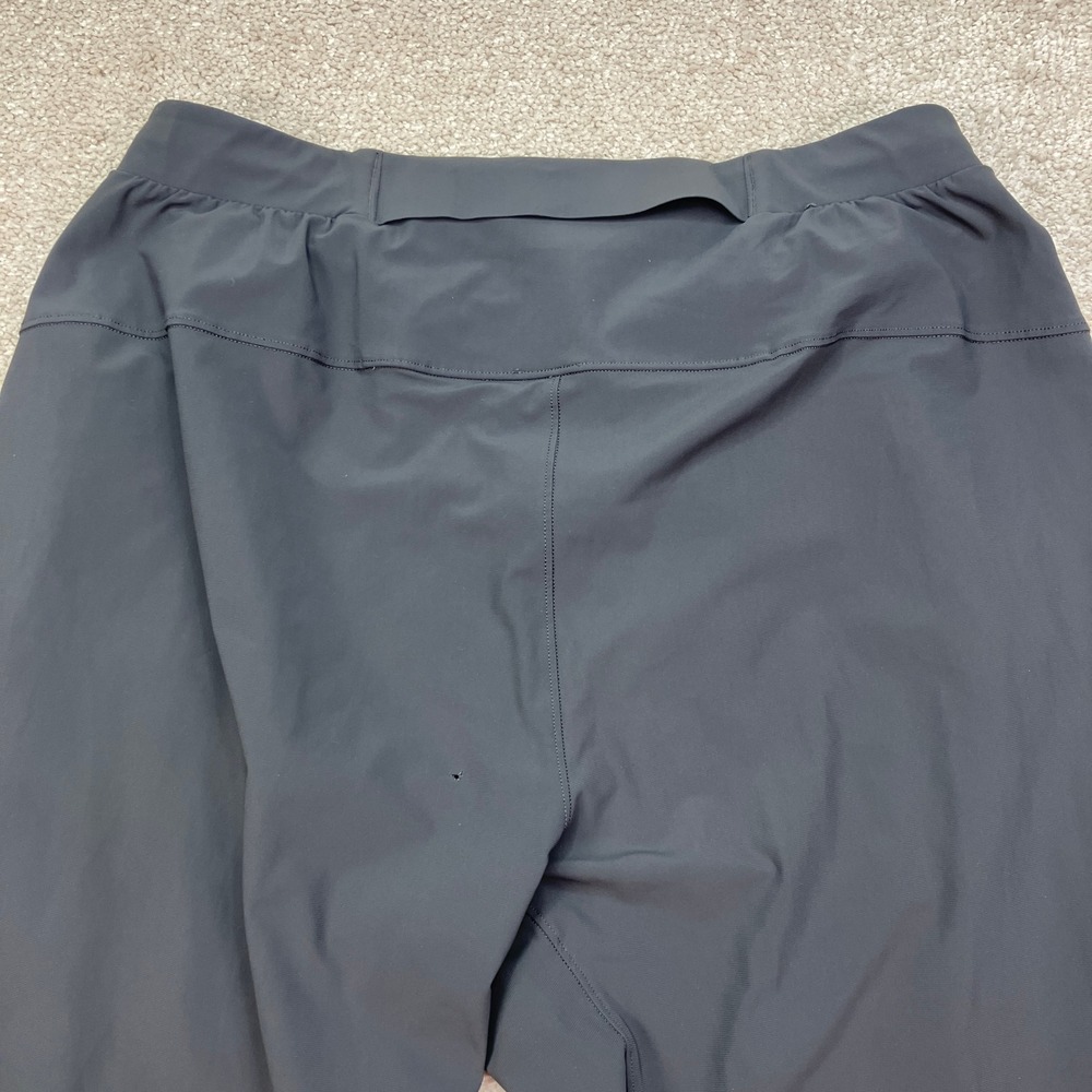 Lululemon Mens M Surge Jogger Gray Tapered Ankle Zip Athletic Pants LM5956S READ - Picture 8 of 11